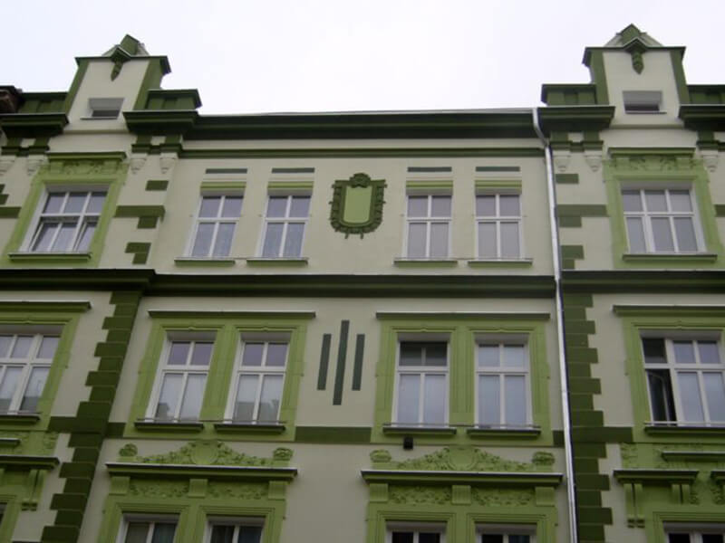 Rekonstrukce historické fasády Bendova 28, Plzeň